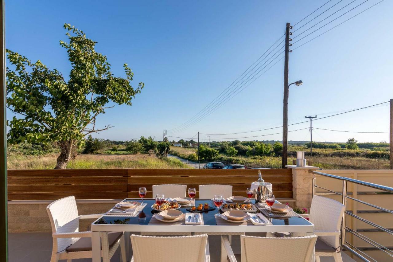 Villa Nissos Linia Екстер'єр фото