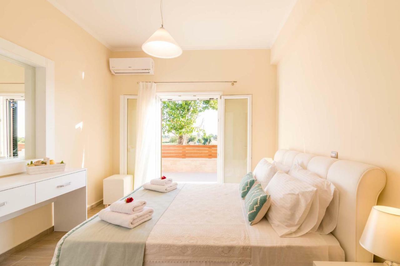 Villa Nissos Linia Екстер'єр фото